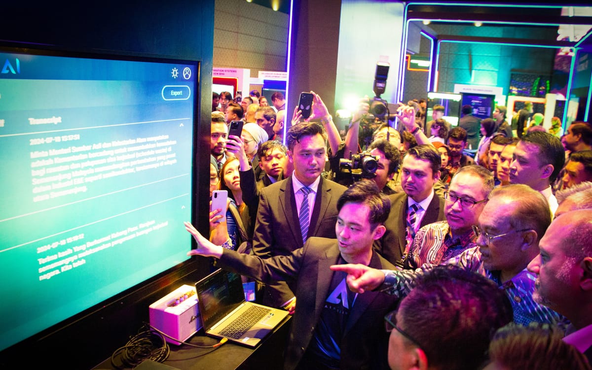 AIngineer demonstrating its platform to the Prime Minister of Malaysia at the National AI Office launch
